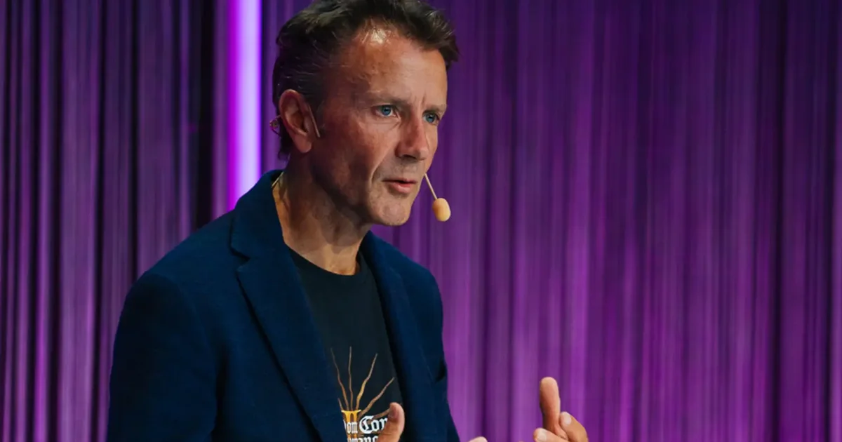 phil-rogers-embracer